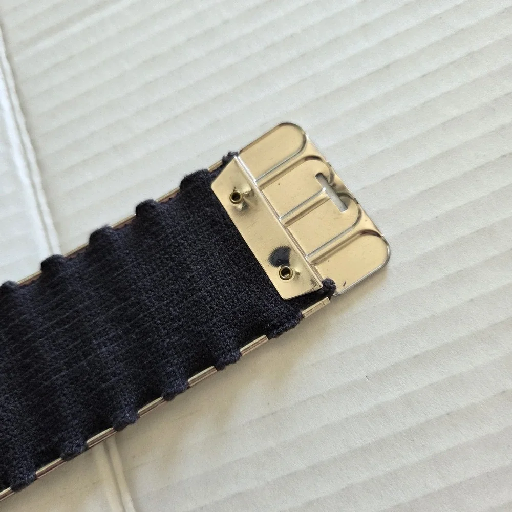 The Unbranded Brand vintage fish